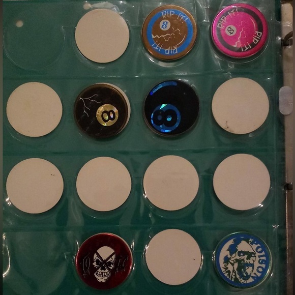 Pogs Collection - Pog Game Board and Game Case - Picture 3 of 5